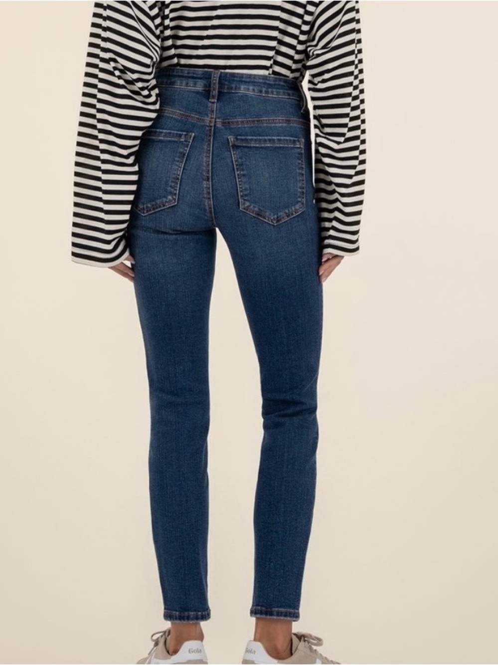 Kut from the Kloth Charlize High Rise Cigarette Leg Jeans Size 0
